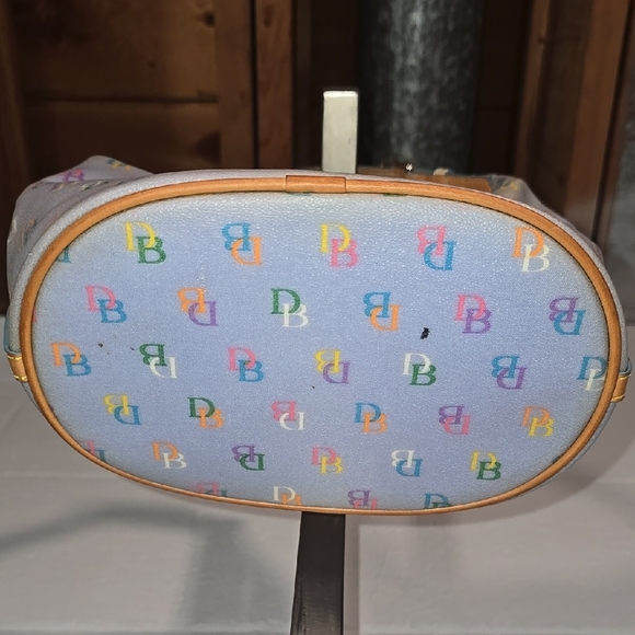 Dooney & Bourke Multicolor Shoulder Bag - Picture 3 of 14